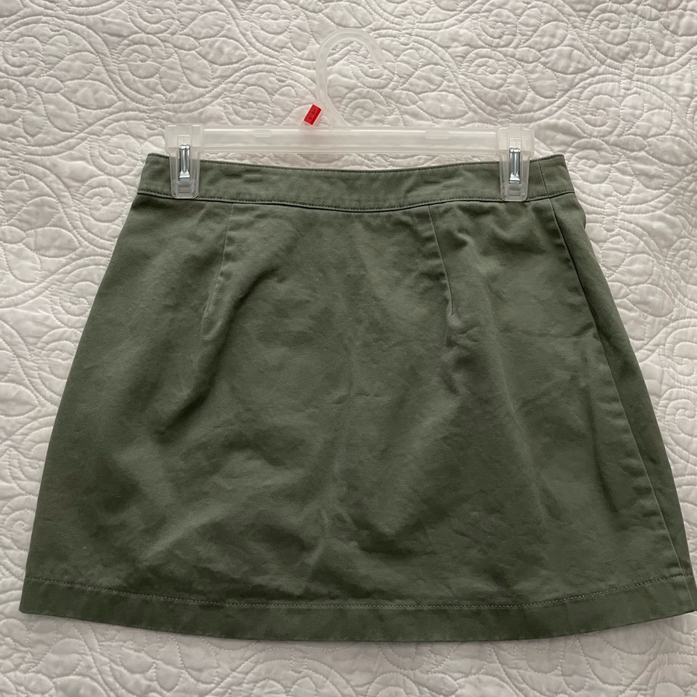 Forever 21 Mini Skirt - Picture 2 of 3